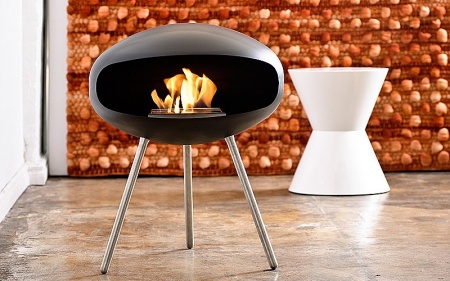 Напольный биокамин Cocoon Terra Black по цене 144 400 руб.
